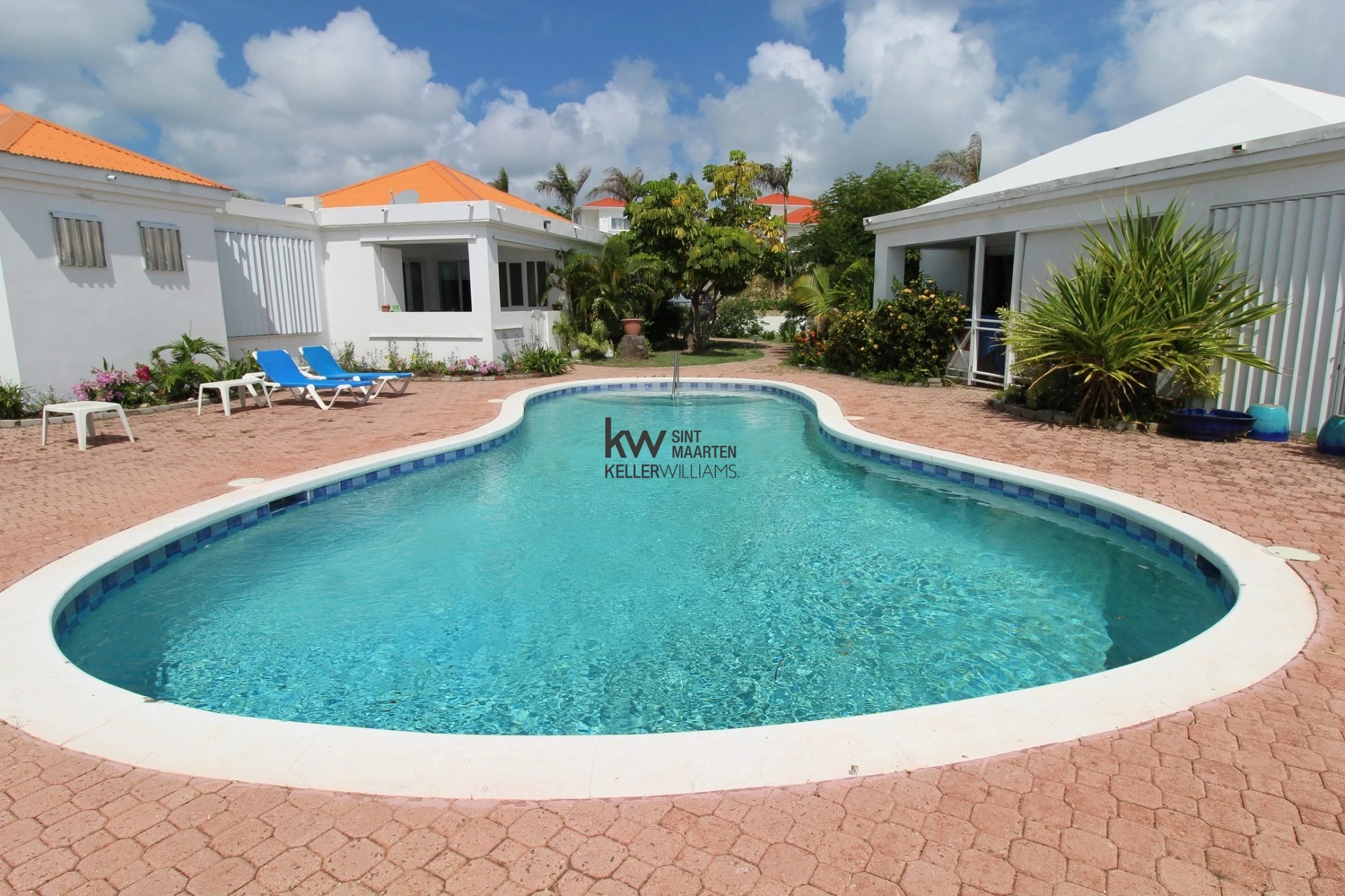 Apartment in Point Blanche