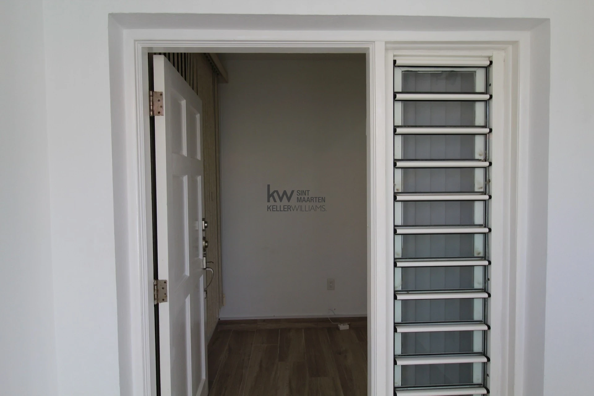 Apartment in Point Blanche