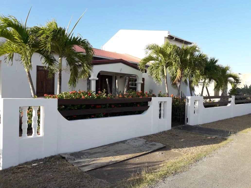 Villa in Dawn Beach