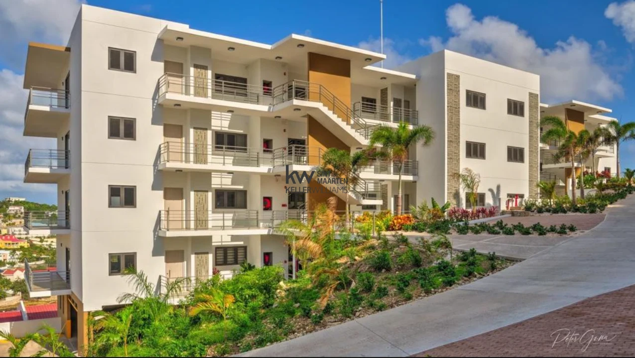 Apartment in Point Blanche