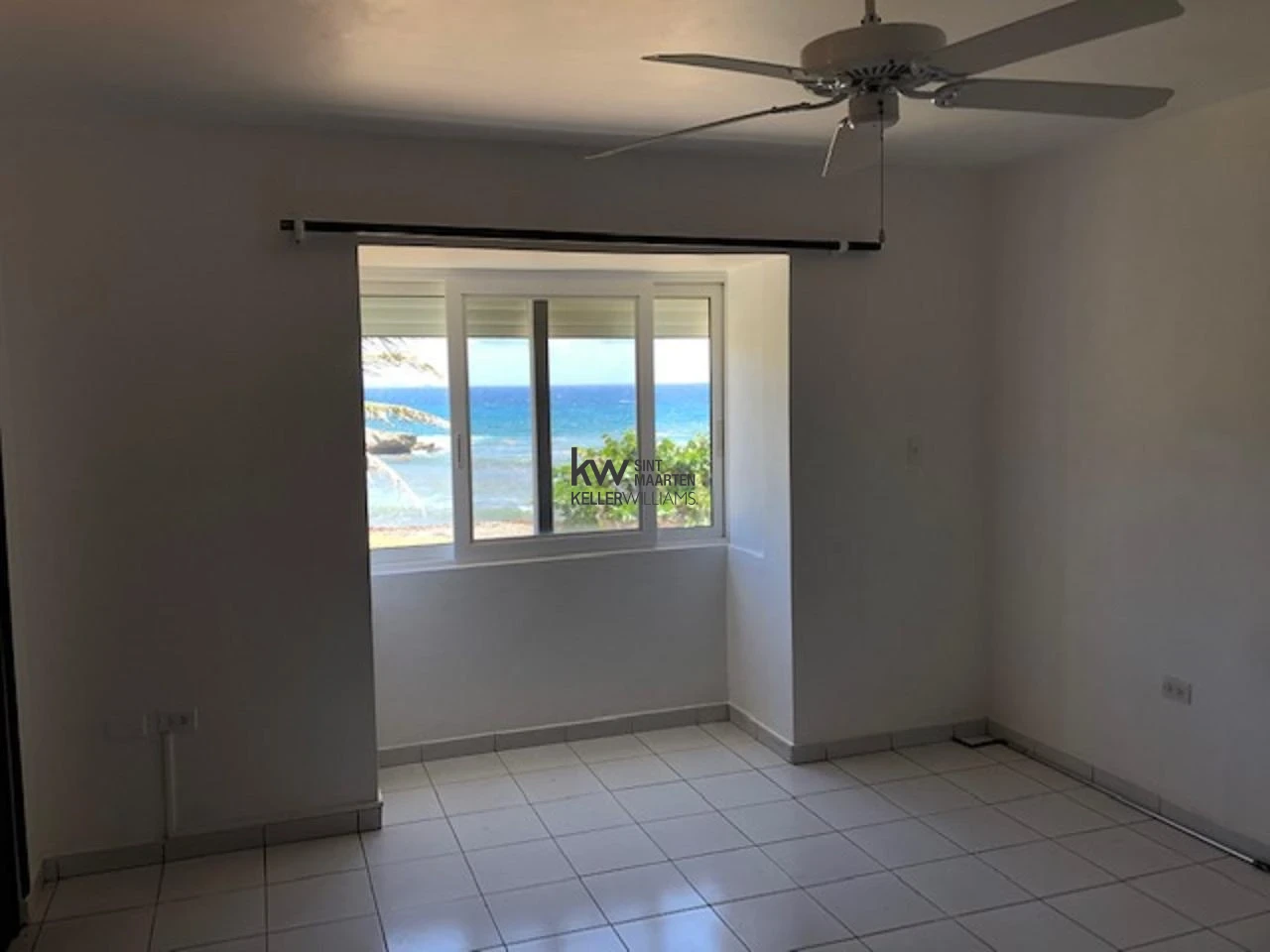 Apartment in Point Blanche