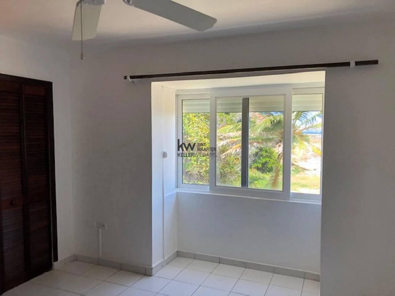Apartment in Point Blanche