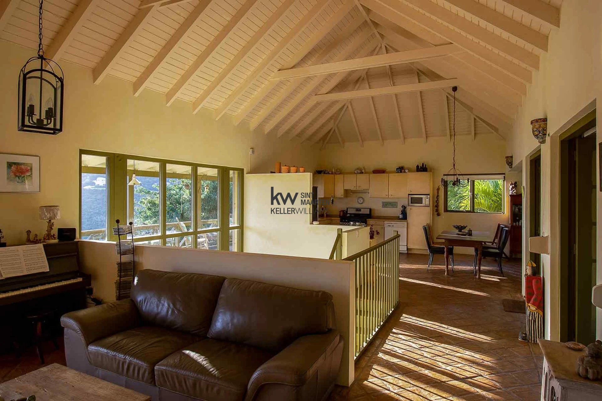 Villa in Little Bay
