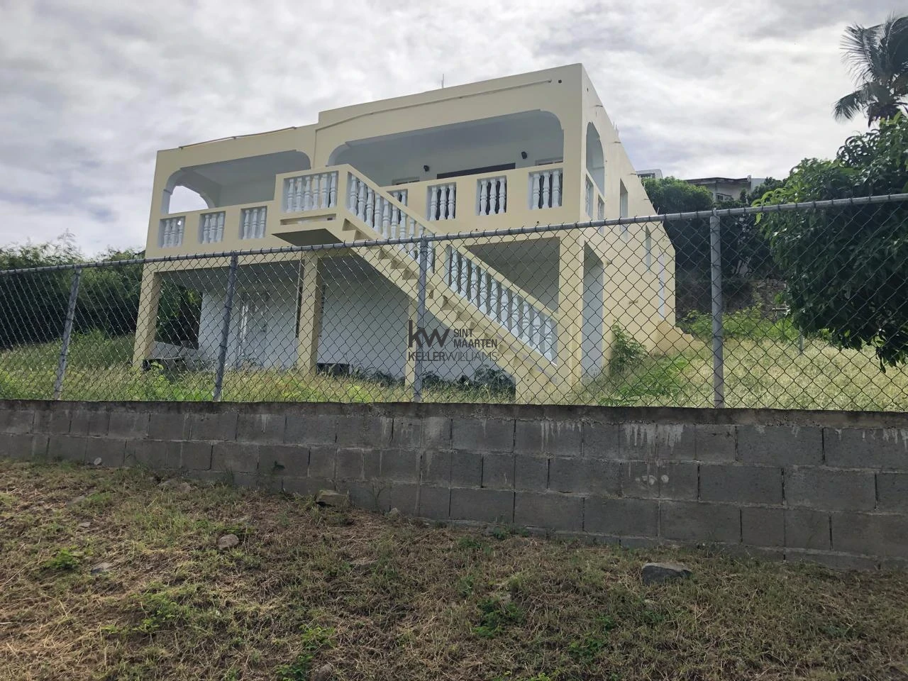 Villa in Oyster Pond