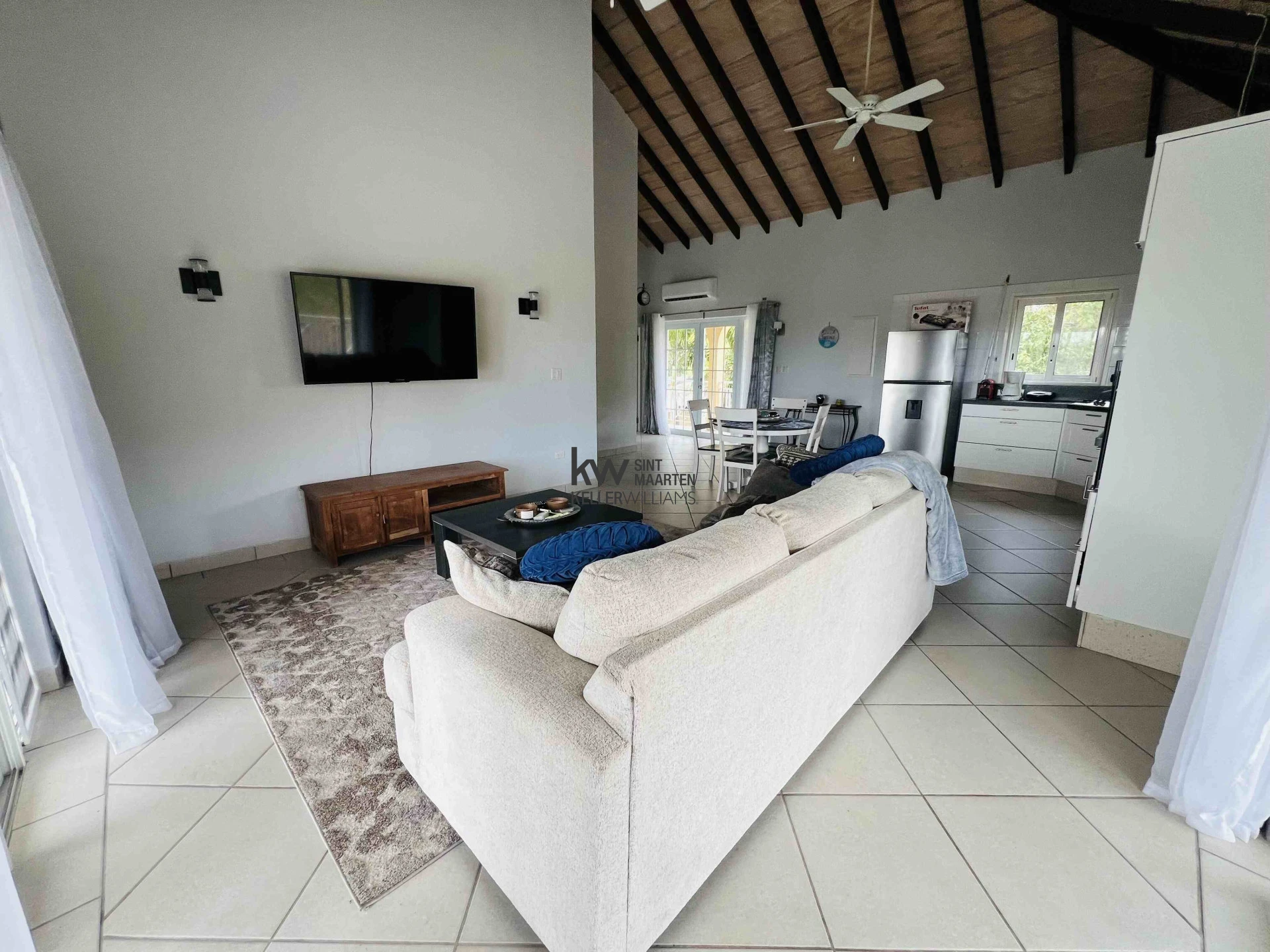 Villa in Dawn Beach