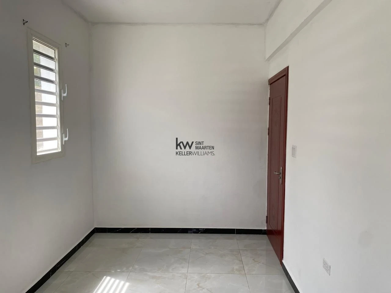 Apartment in Cole Bay
