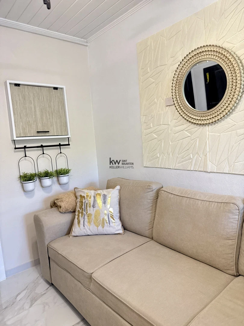 Apartment in Point Blanche