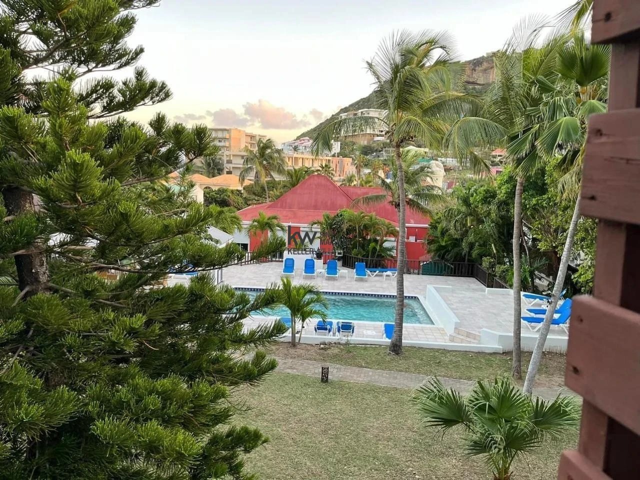 Apartment in Point Blanche