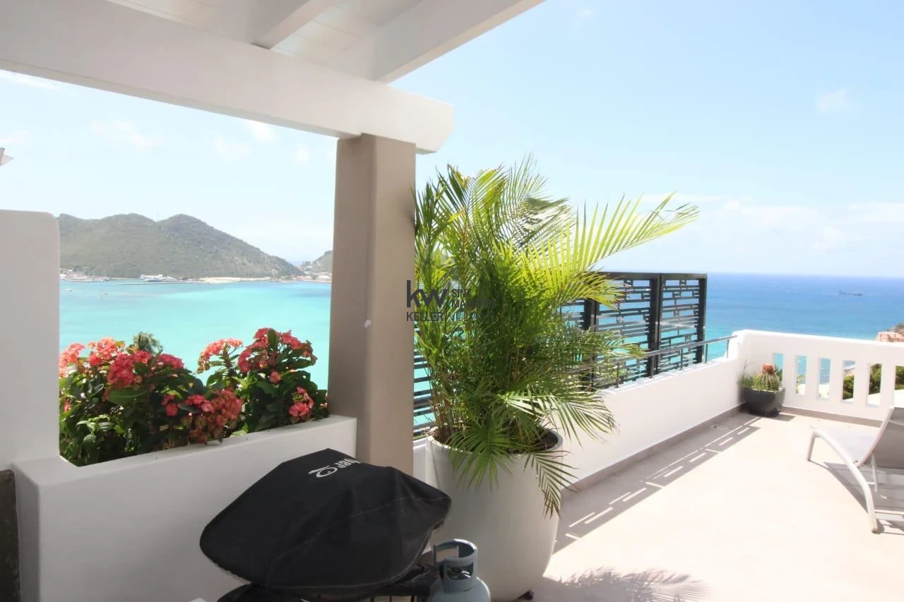 Apartment in Little Bay