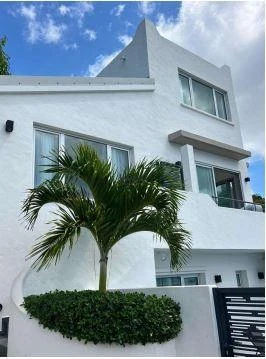 Apartment in Little Bay
