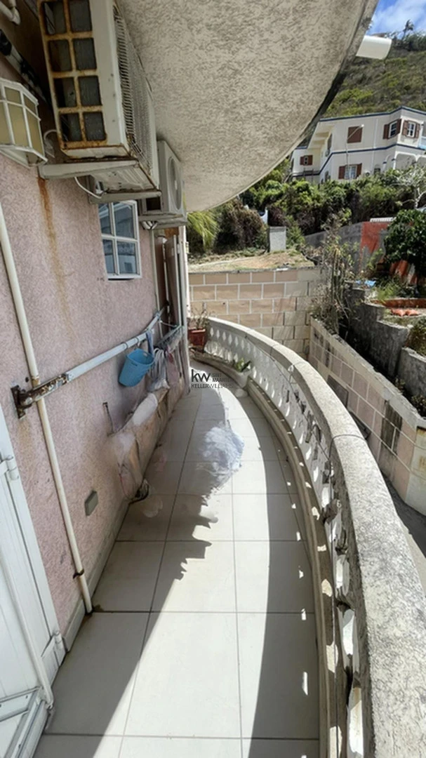 Apartment in Point Blanche
