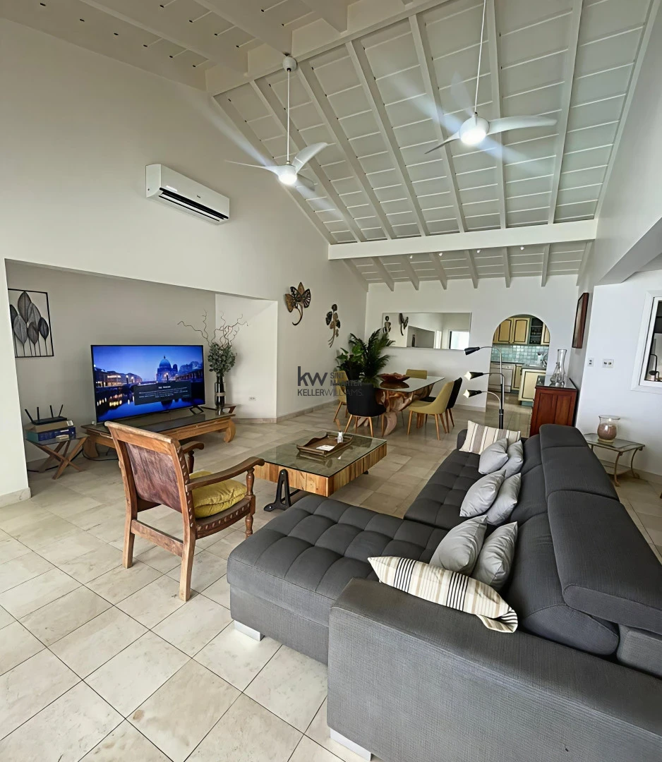 Villa in Pelican Key