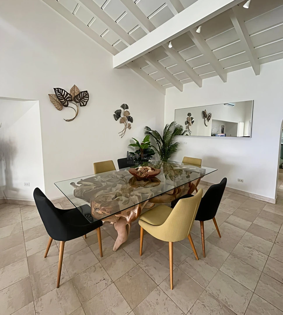 Villa in Pelican Key