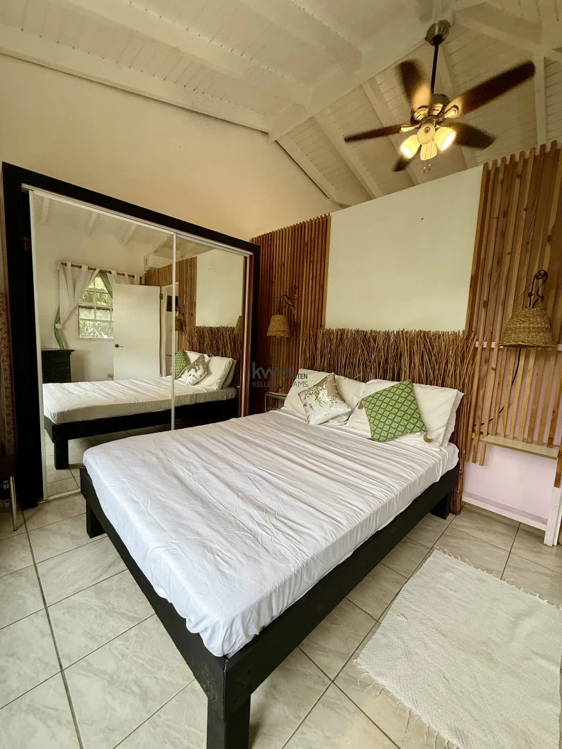 Apartment in Cole Bay