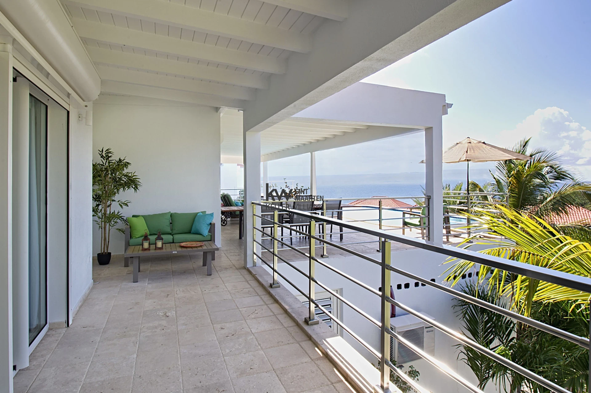 Villa in Oyster Pond