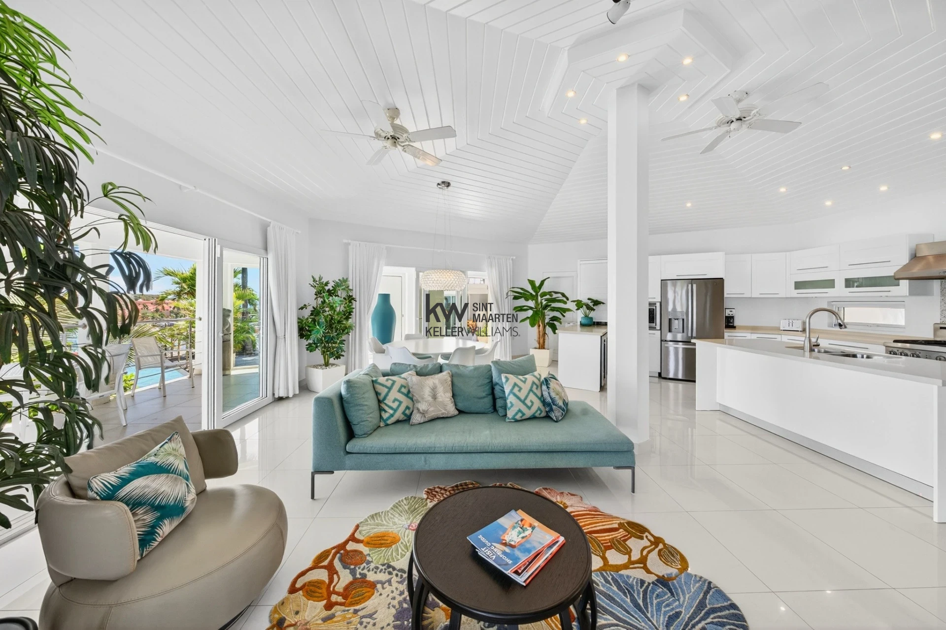 Villa in Little Bay