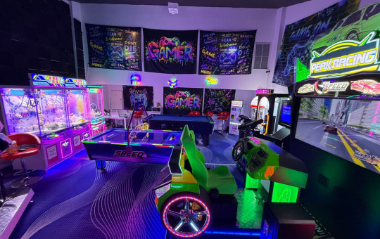 GAME ARCADE FOR SALE - SIMPSON BAY