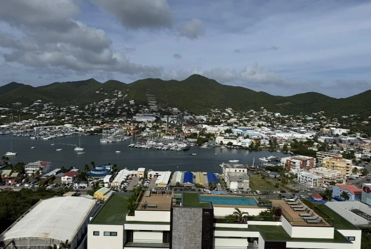 Apartment in Cole Bay