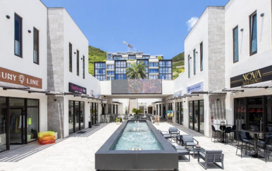 Stylish Lagoon View Condo at The Hills Residence at Sympson Bay Stylish Lagoon View Condo at The Hills Residence at Sympson Bay