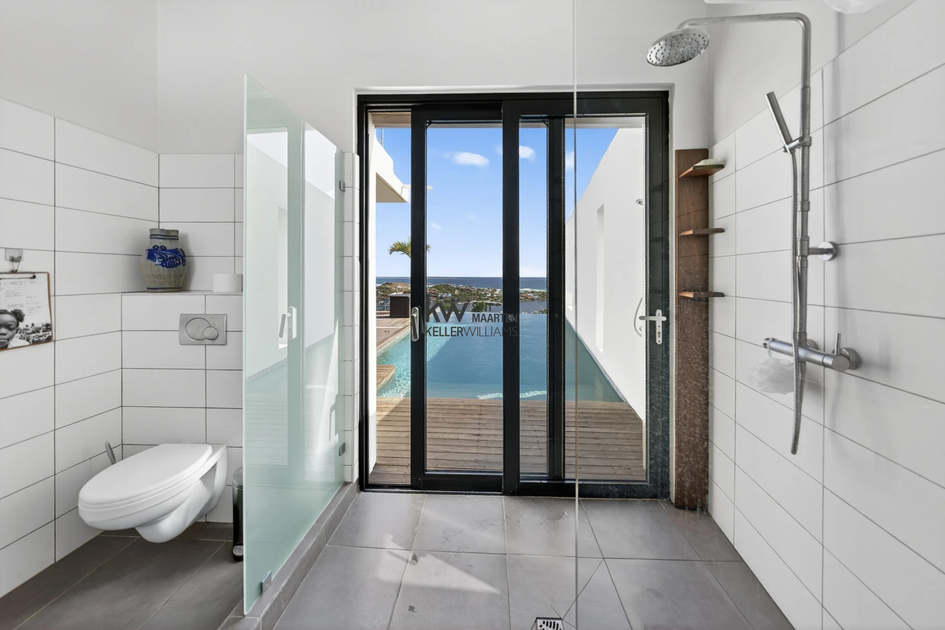 Villa in Oyster Pond