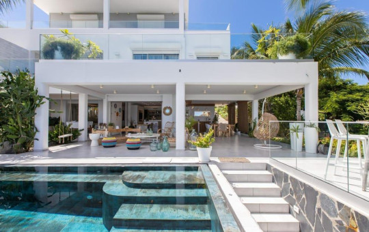 Waterfront Luxury Living | Cupe Coy Sint Maarten Waterfront Luxury Living | Cupe Coy Sint Maarten