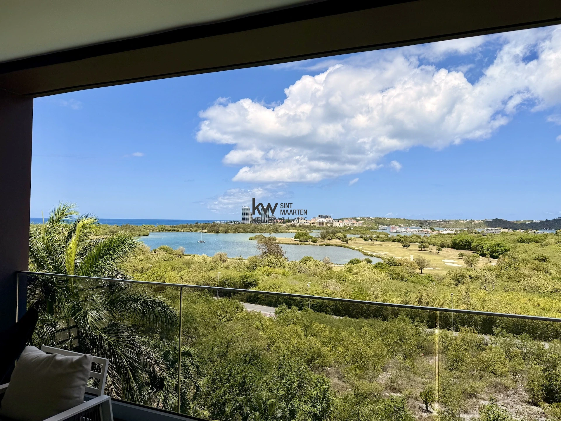 Apartment in Maho