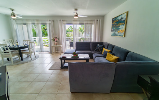 Rainbow Beach Club 2-Bedroom Condo Rainbow Beach Club 2-Bedroom Condo