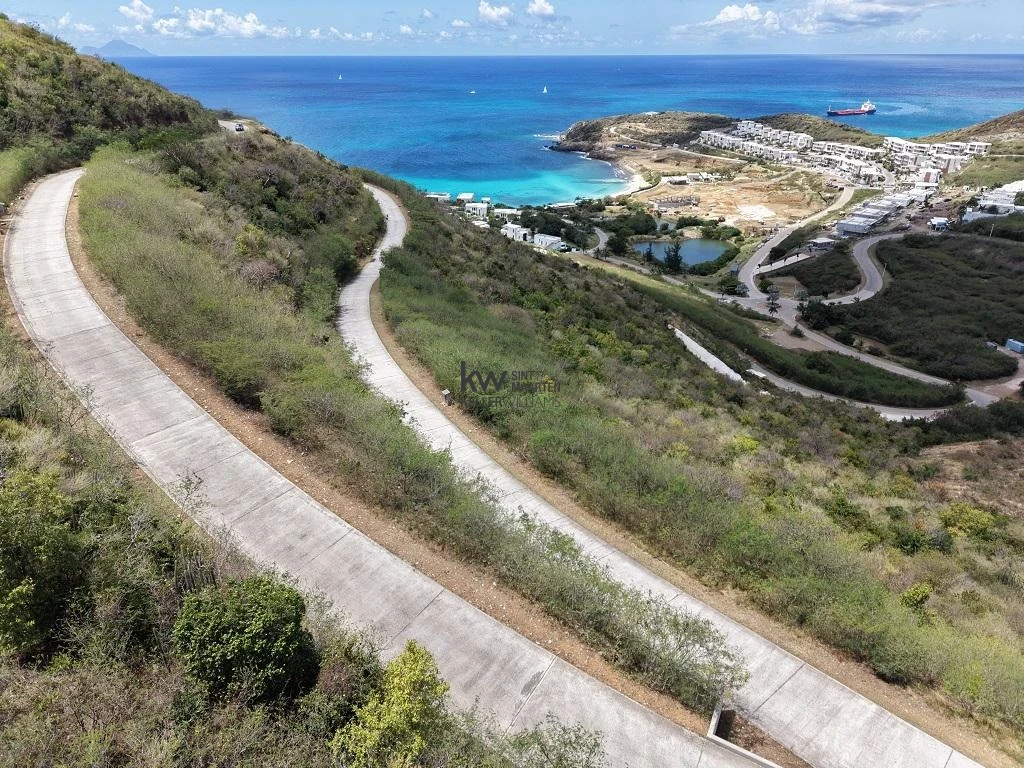 Land / plot in Cay Hill