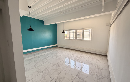 Modern Commercial Office Spaces Modern Commercial Office Spaces