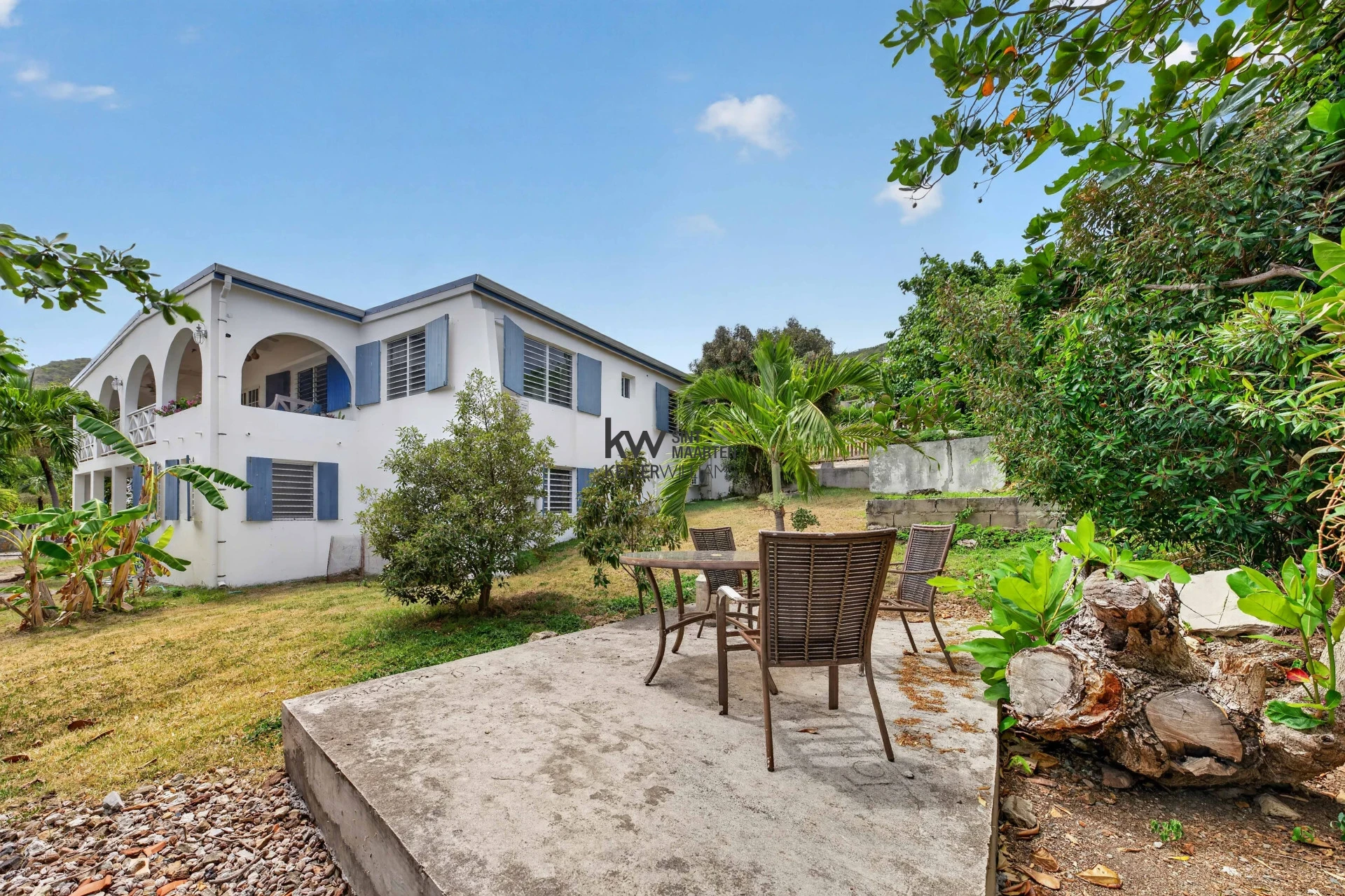 Villa in Point Blanche