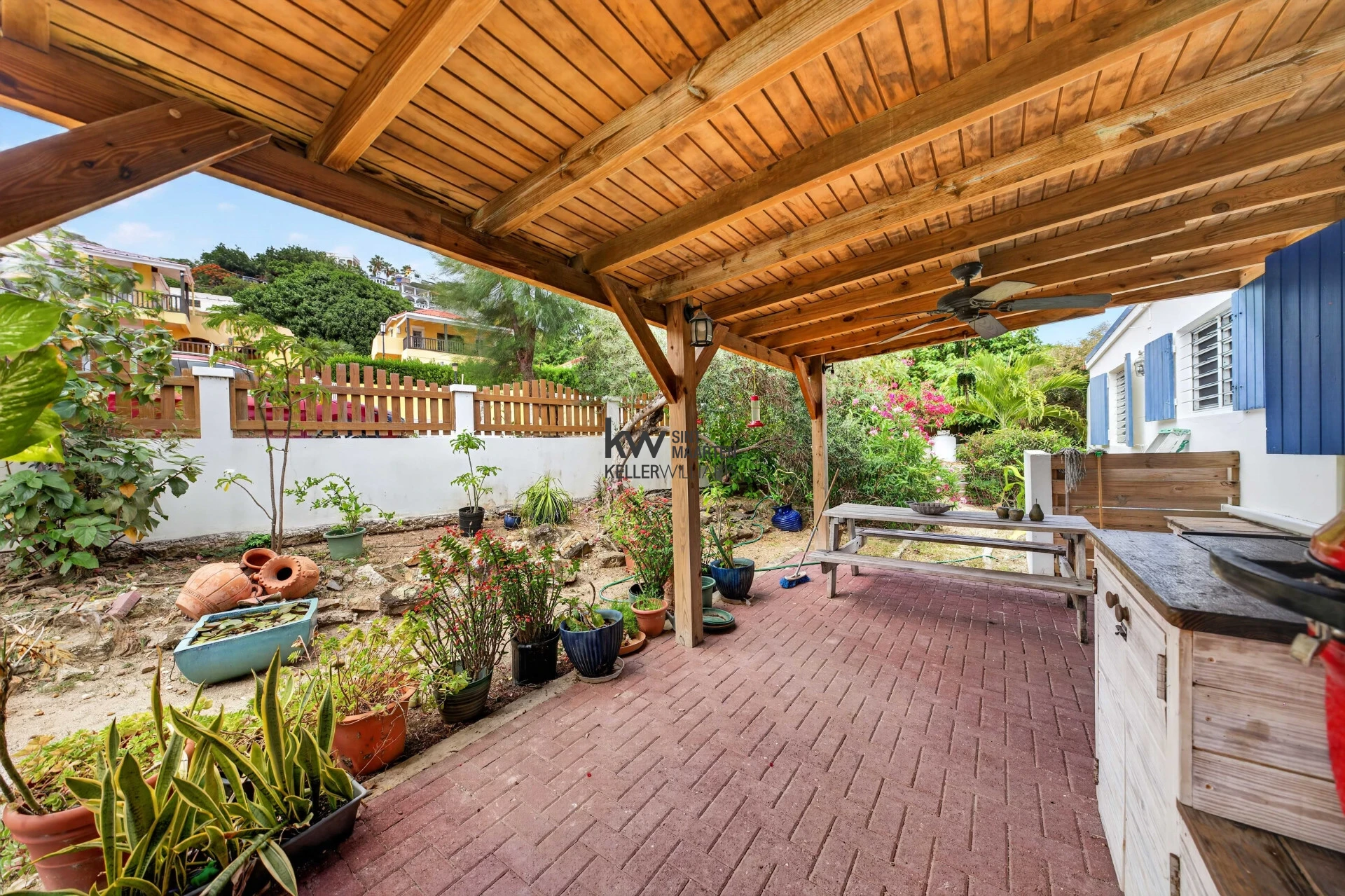 Villa in Point Blanche