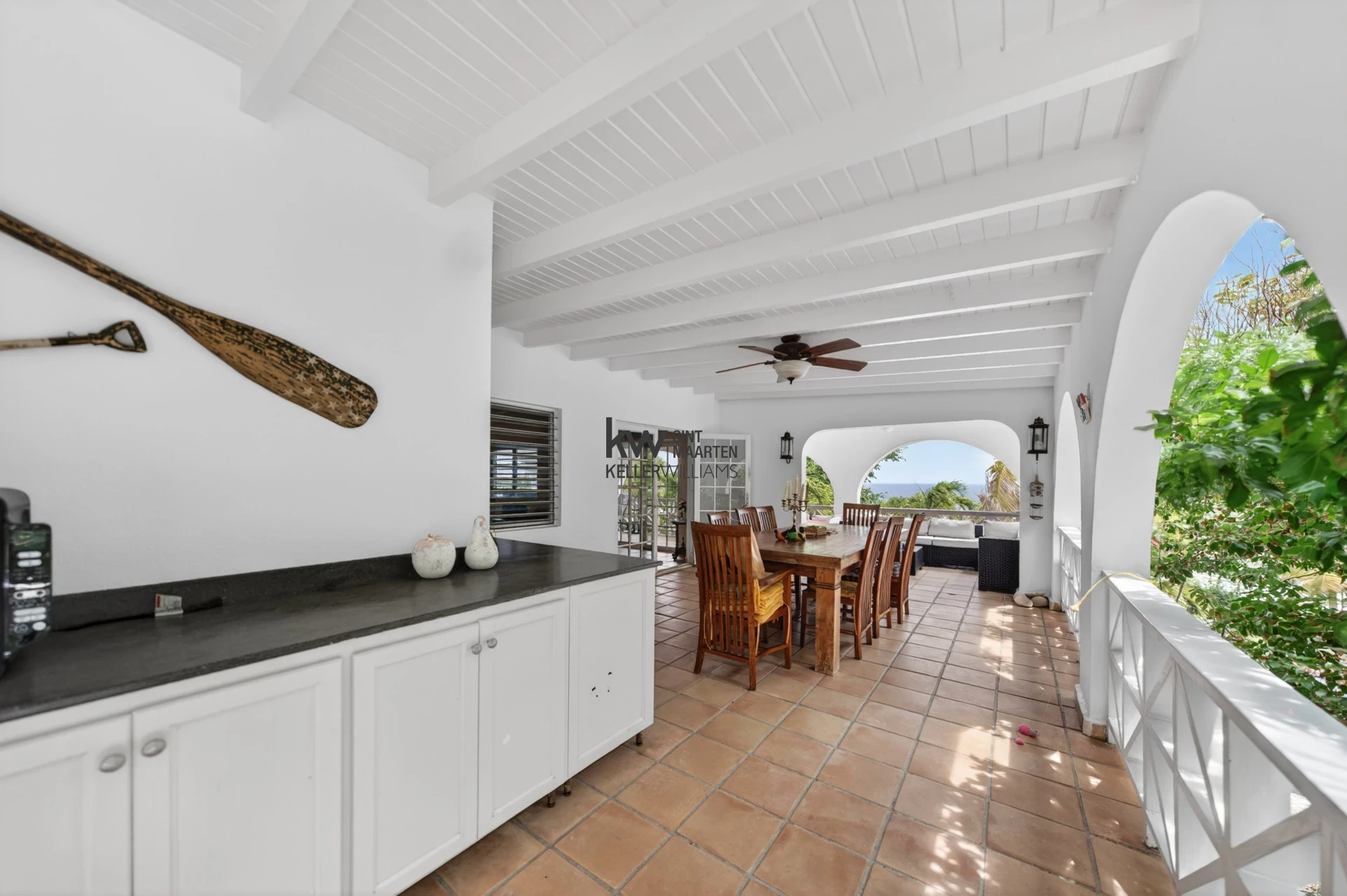 Villa in Point Blanche