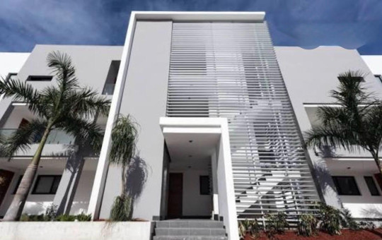 Ocean Views, Luxury & Location – 3- Bedroom Acqua Residence Ocean Views, Luxury & Location – 3- Bedroom Acqua Residence