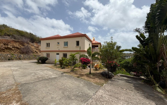 Comfortable Family Living in Secure Oyster Pond Community