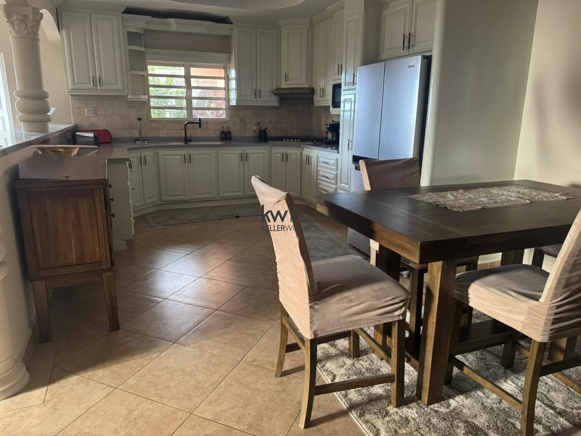 Apartment in Madame Estate