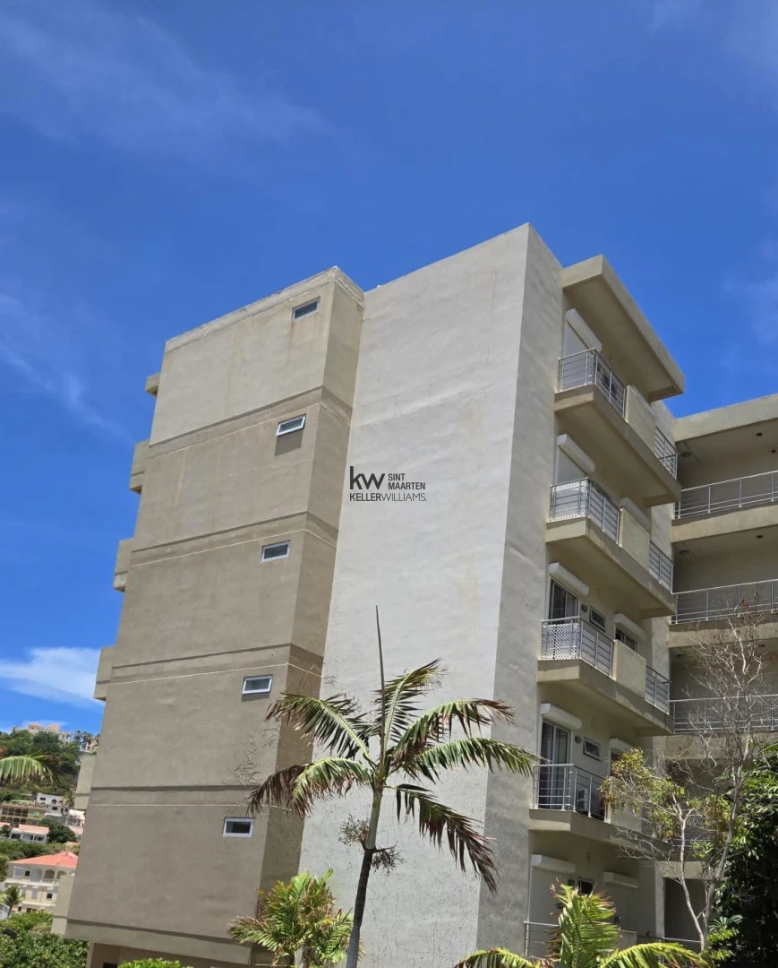 Apartment in Point Blanche