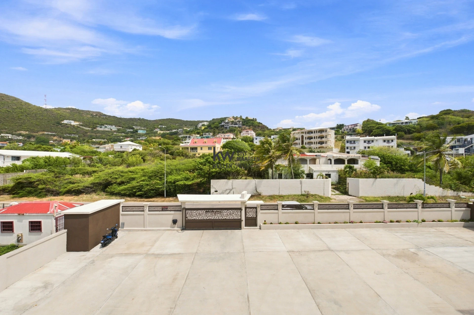 Apartment in Point Blanche
