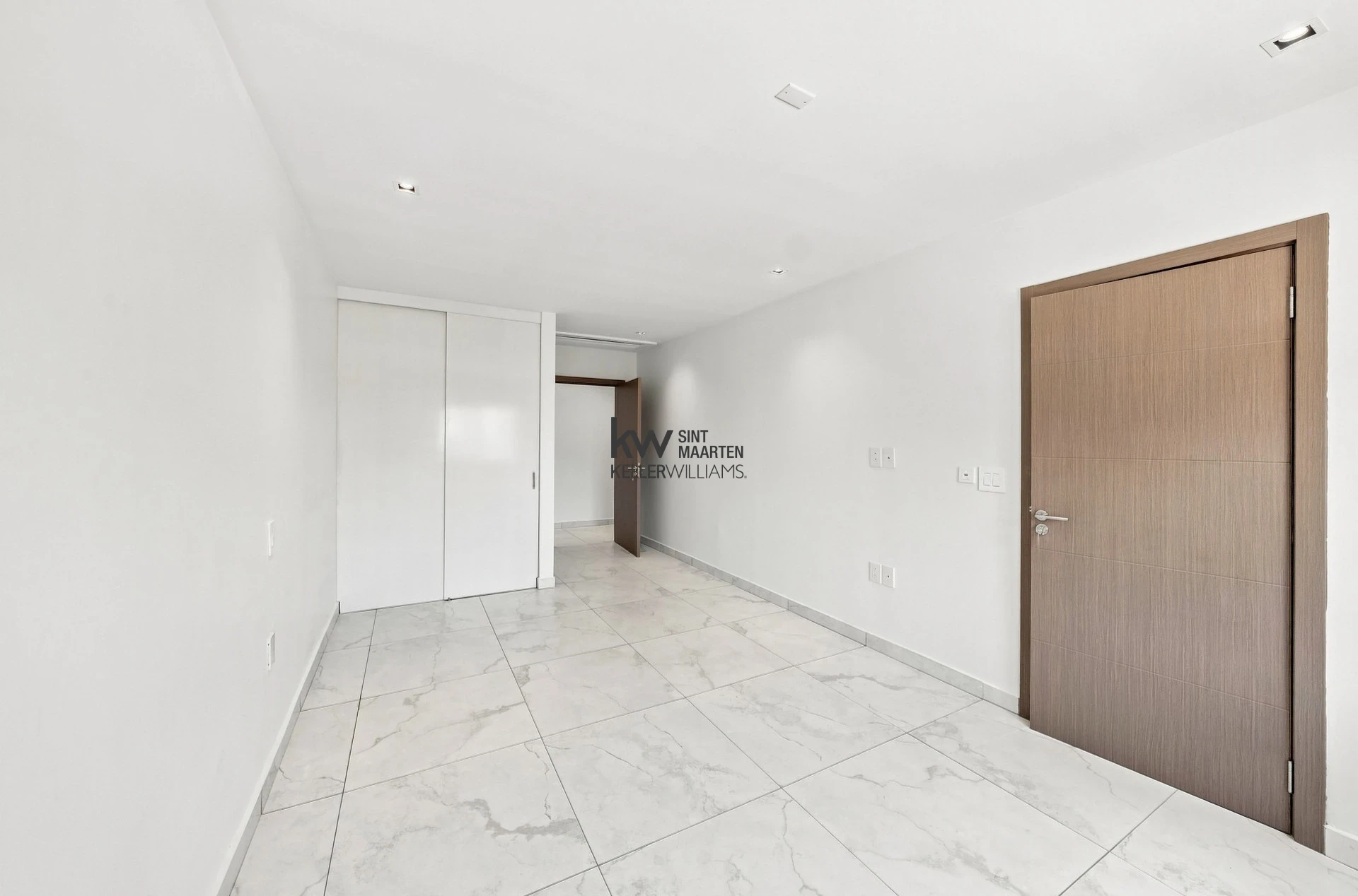 Apartment in Point Blanche