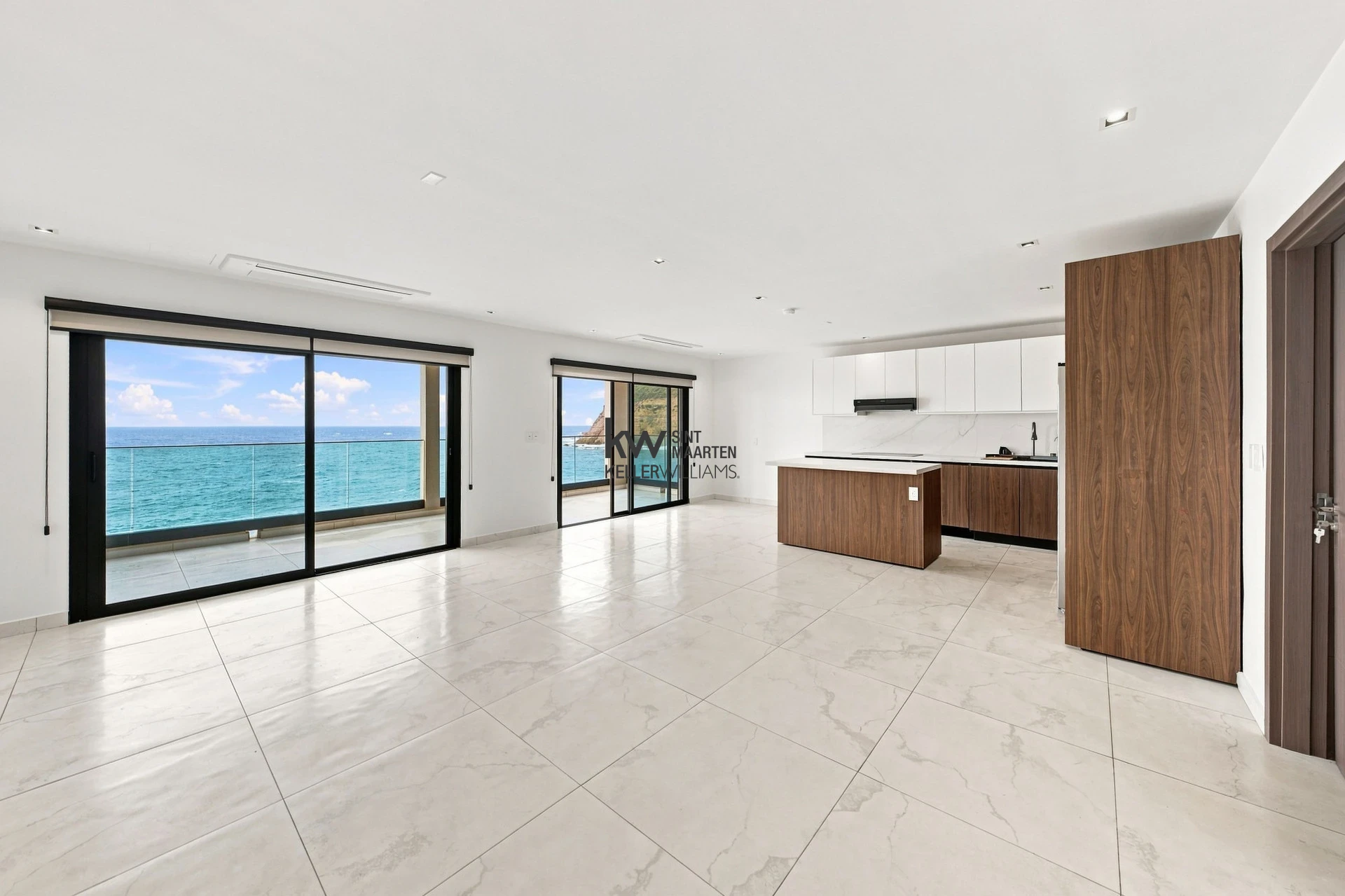 Apartment in Point Blanche