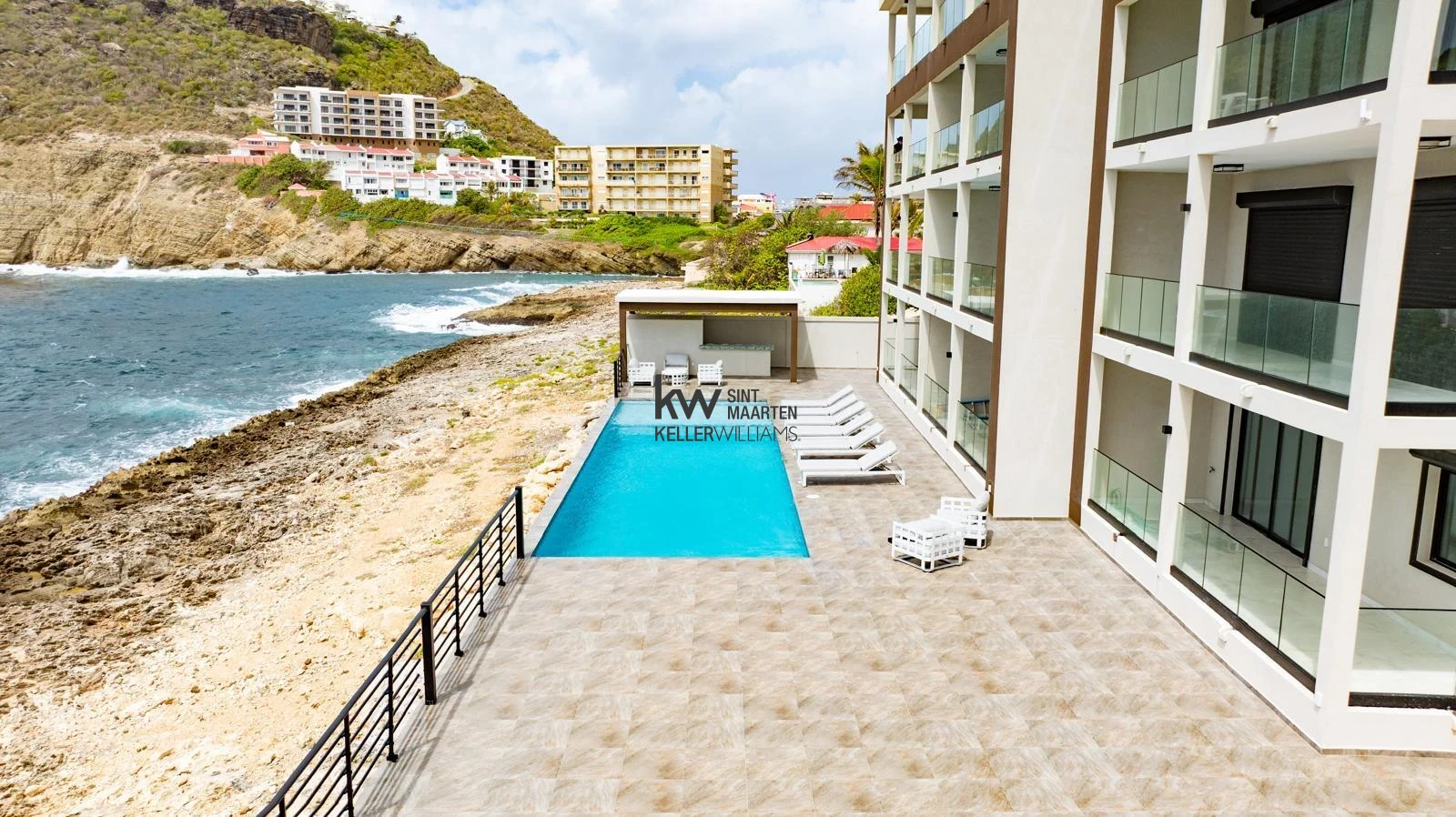 Apartment in Point Blanche