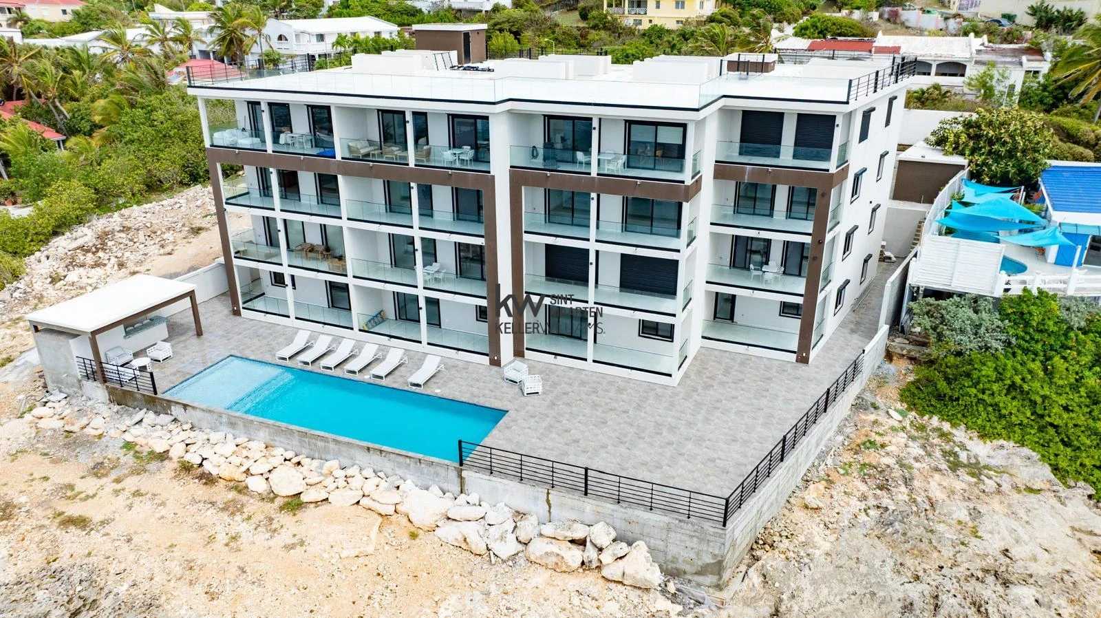 Apartment in Point Blanche