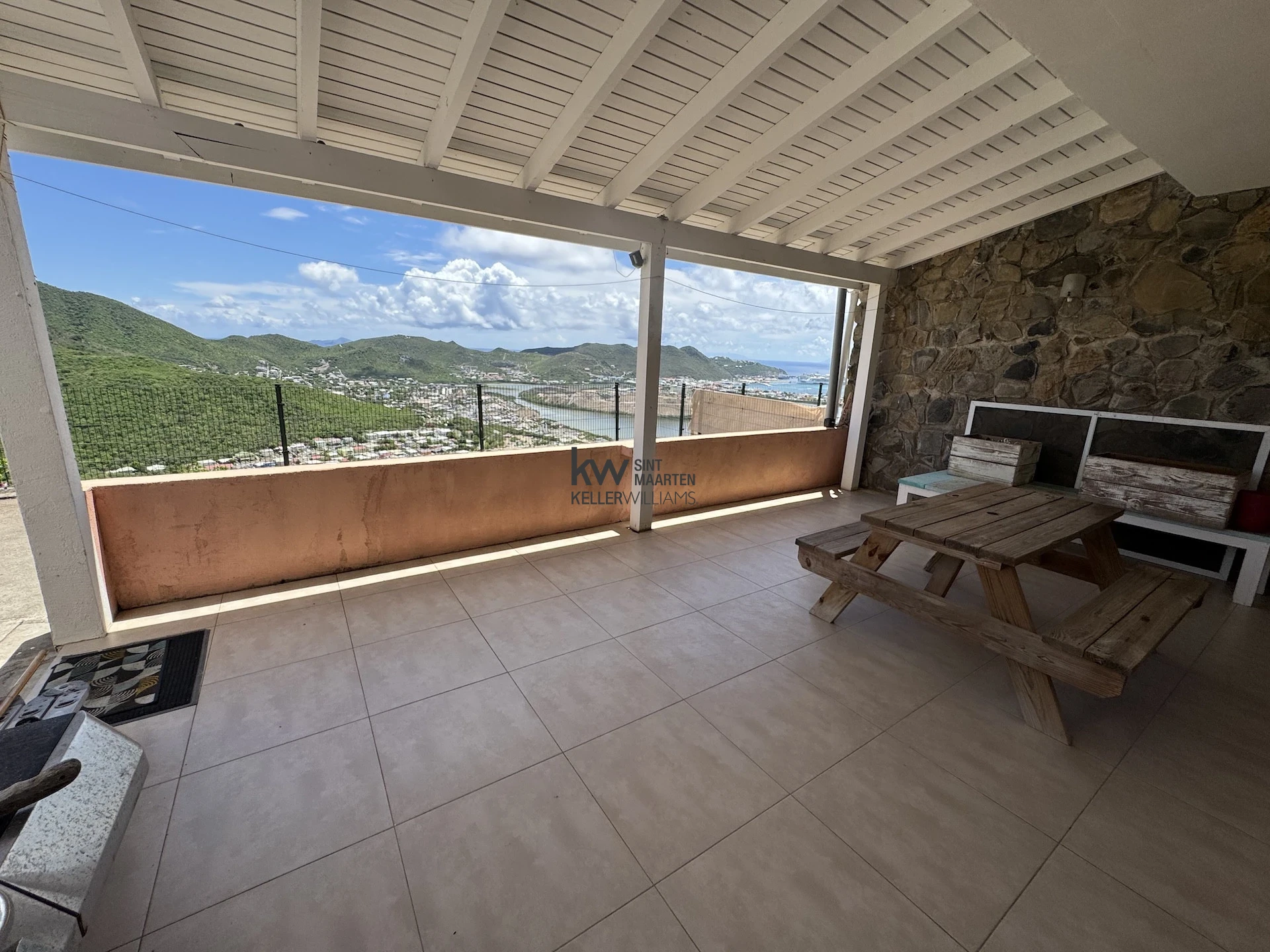 Townhouse in Madame Estate