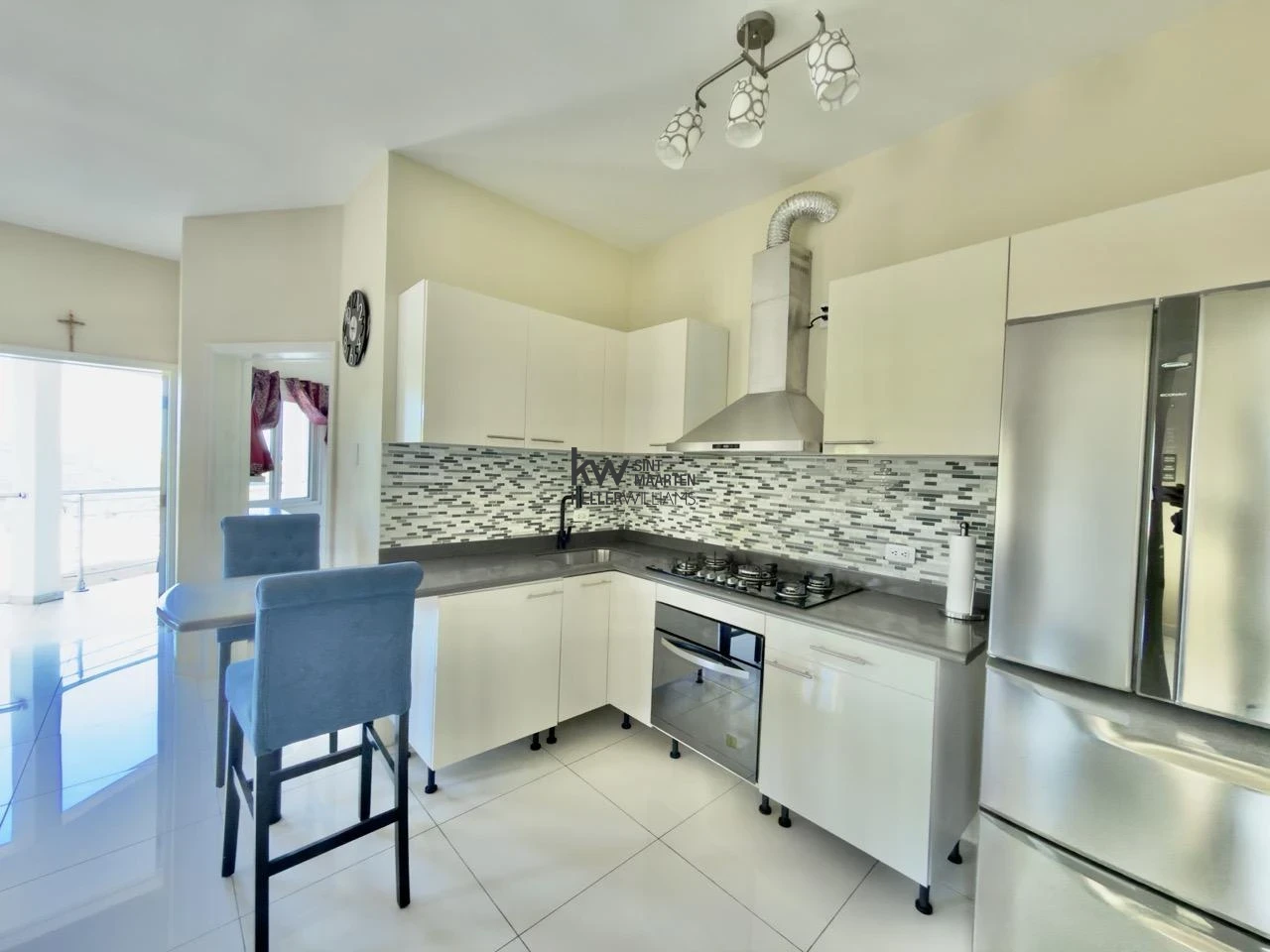 Apartment in Oyster Pond